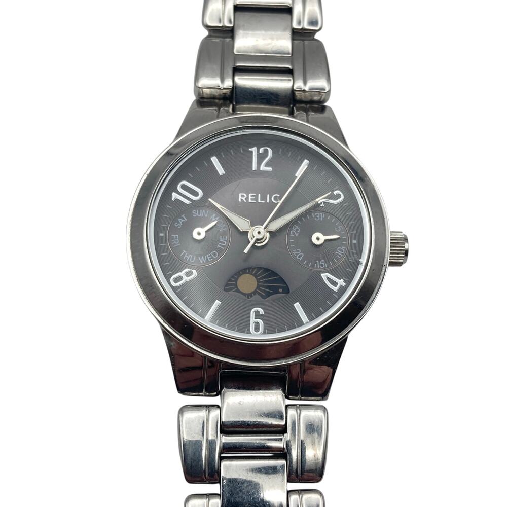 Relic Moon Phase Women's Watch 29mm  - Fresh Battery -Wrist 5.75 WR 30m Day Date